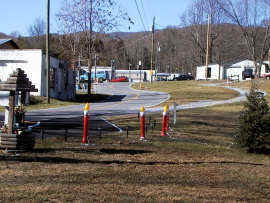 lewisroad.jpg (12723 bytes)